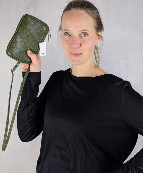 leather cell phone case
